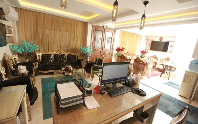 Constantinopolis Hotel