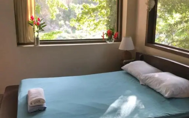 Jungle River Lodge