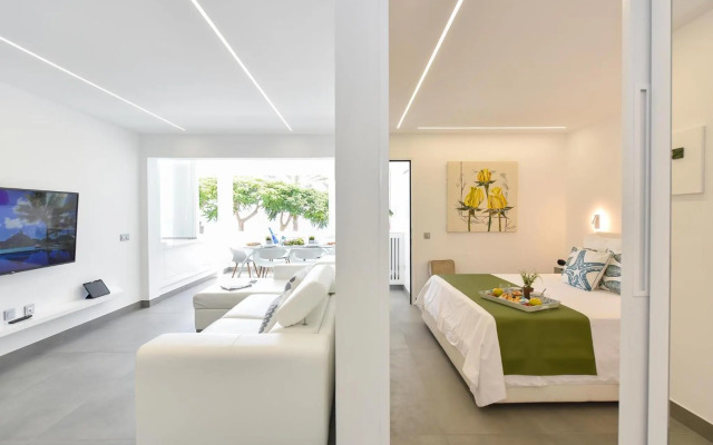 Aida 206 by VillaGranCanaria