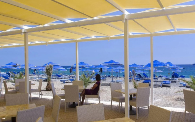 Отель Mare Blue