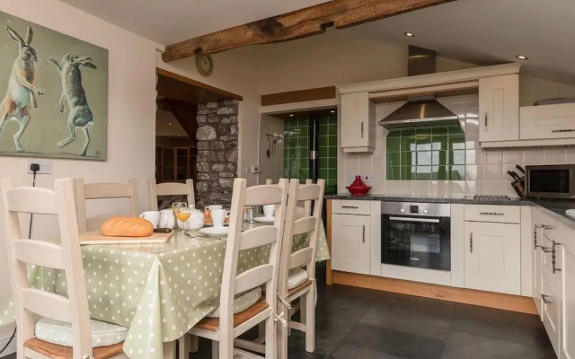 Rhiwddu Barns - Brecon Beacons National Park