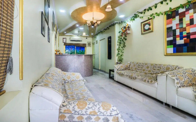 Om Hotel by OYO Rooms