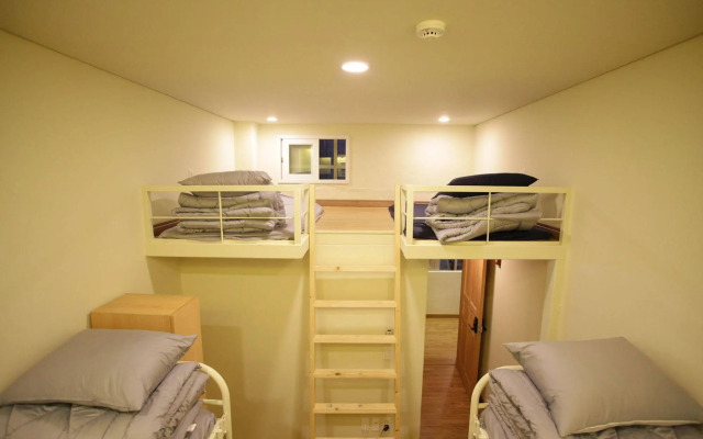 Kidari Guesthouse