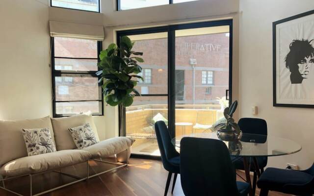 Classic Woolstore Apartment in Teneriffe