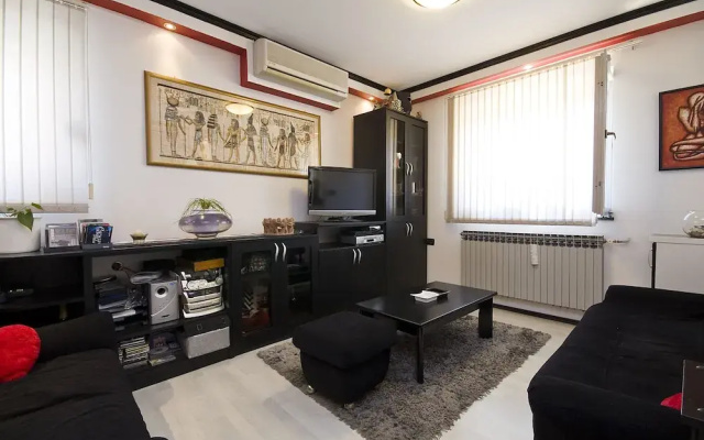 Apartments Neq