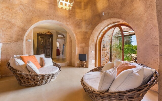 Trulli di Monte Reale