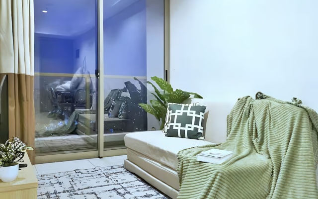 Joy By SanLiving - 3BR - Direct Mall – Guest Rooms – Jakarta
