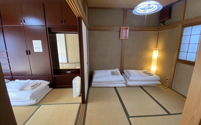 Guesthouse Kyoto Jujo