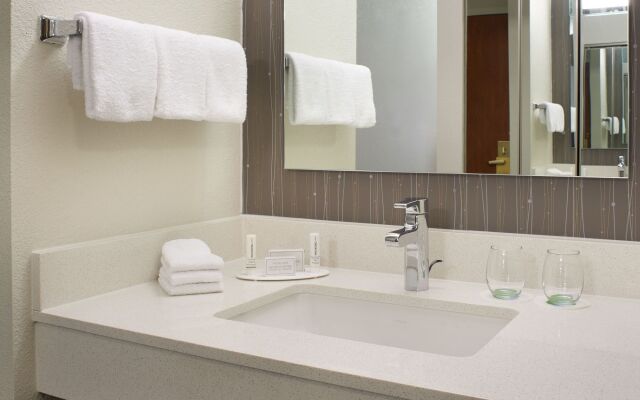 Courtyard by Marriott Kansas City Overland Park/Convention Center