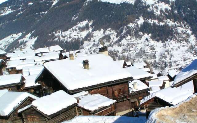 Apartment With one Bedroom in Grimentz, With Wonderful Mountain View,