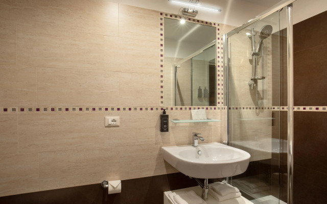 Naman Hotellerie - Spagna