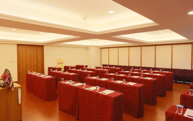 Happiness Inn Xinzhuang