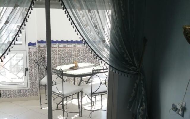 Well Furnished Apartment in City Center