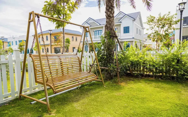 Luxury 4 br Emerald Villa-Novaworld PT