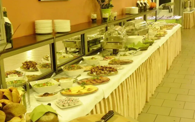 Lubiewo Forest & Sea Resort