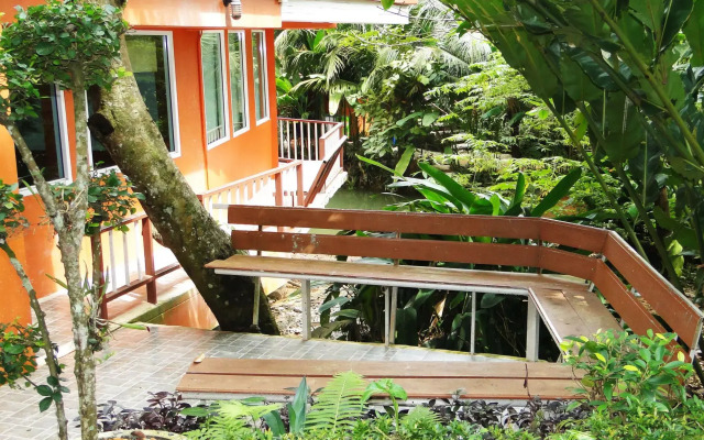 Baan Suan ChongKhoa Resort