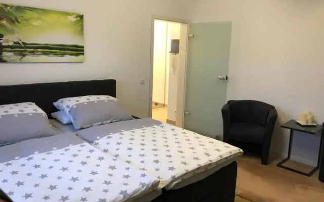 Apartment 1OG