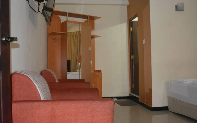 Saasha City Hotel