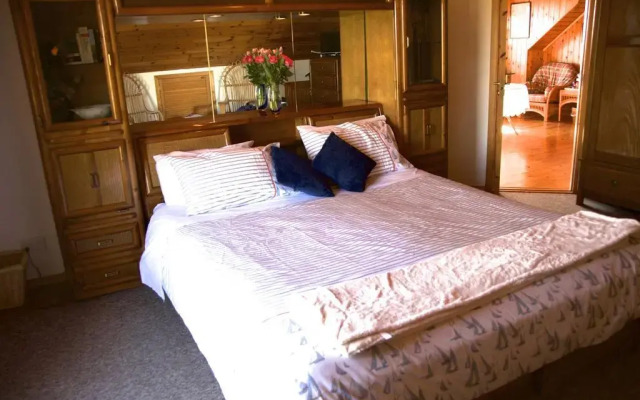 Westrow Lodge Bed & Breakfast