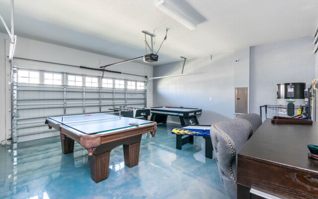 Champions Gate 1571 A