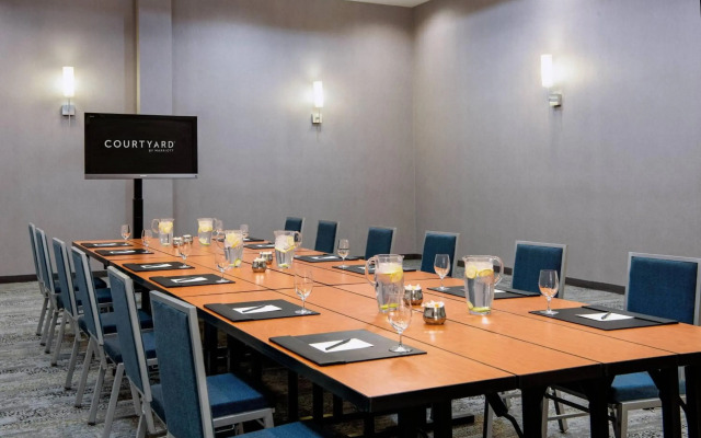 Courtyard by Marriott Edmonton West