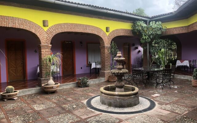Hotel Valle Dorado