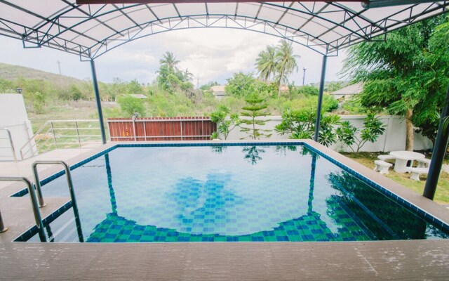 Baan Shading Party Pool Villa