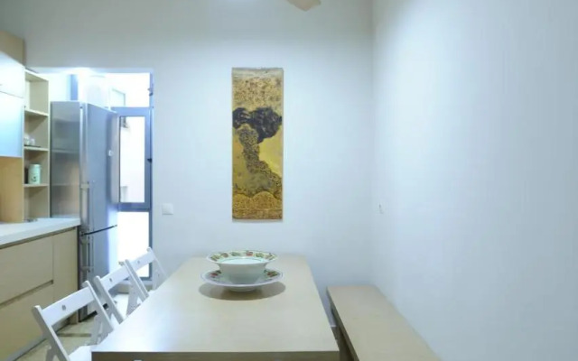 Sea & City views, Aspa’s apartment