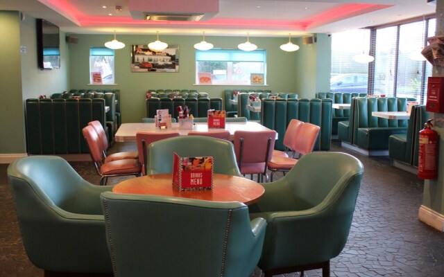 7hotel Diner
