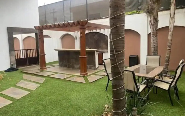 Casa Toronto