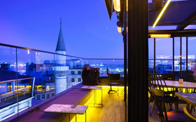 Duo Galata