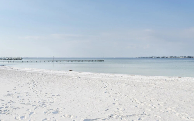 Boardwalk unit C6 - Two Bedroom Condo