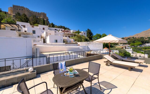 Maris Lindos, Suites and Apartments