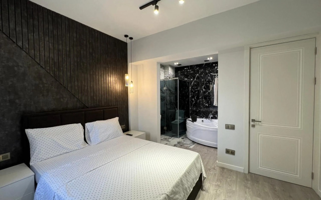 Derenik Demirchyan street, 2 bedrooms Modern, Beautiful apartment DE333