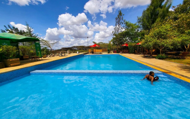 Leleshwa Getaway