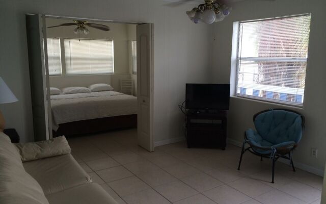 Seashell Beach Resort
