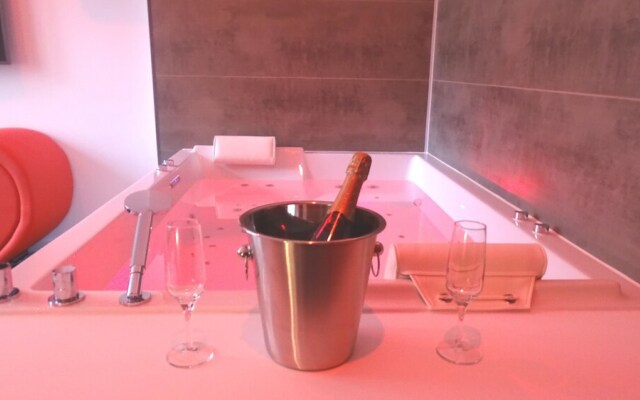 Love & Spa