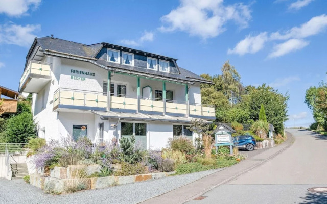 Modern Apartment in Schwalefeld With Garden