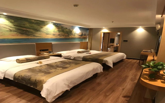 GreenTree Inn Jiangyin Zhouzhuang Shiji Avenue Business Hotel