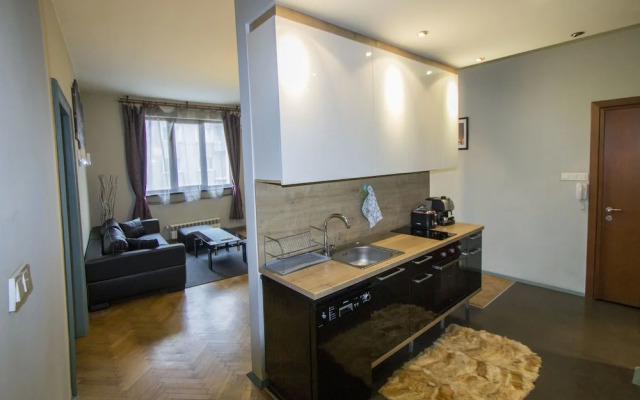Popa Apartment