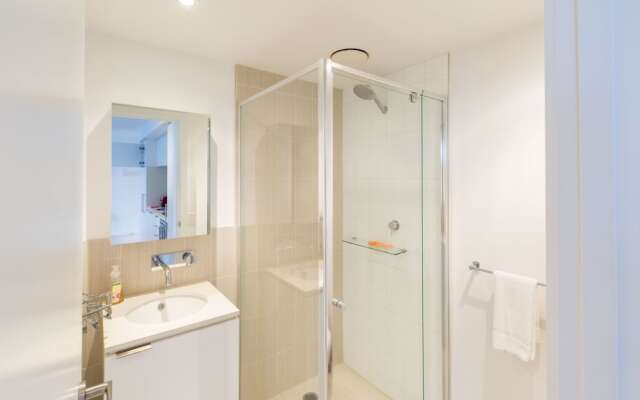 TIARA, 1BDR Southbank Apartment