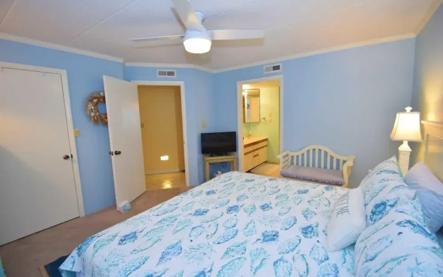 Harbour Island 306k 2 Bedroom Condo