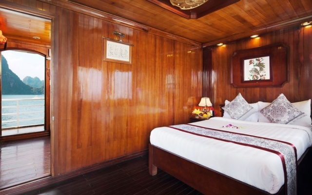 Scorpion Cruise – Guest Rooms – Ha Long