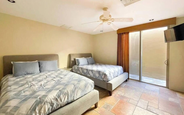 Stunning Villa at Sandy Beach With Beach