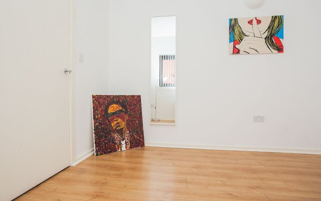 Modern 2 Bedroom Flat In West Ham