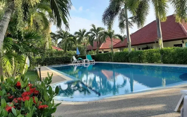 D&K Smiley Phuket Resort