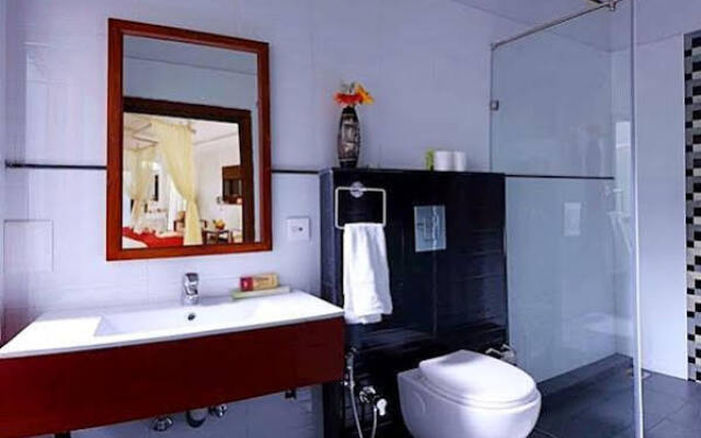 Red Sparrow Resorts
