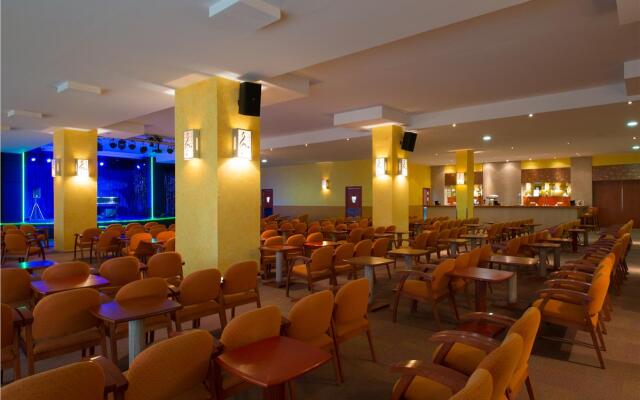 Iberostar Waves Bouganville Playa