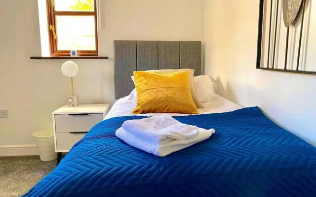 Immaculate 3-bedroom House in Milton Keynes