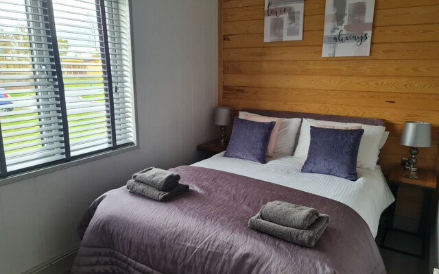 Charming 3-bed Lodge in Bury Saint Edmunds